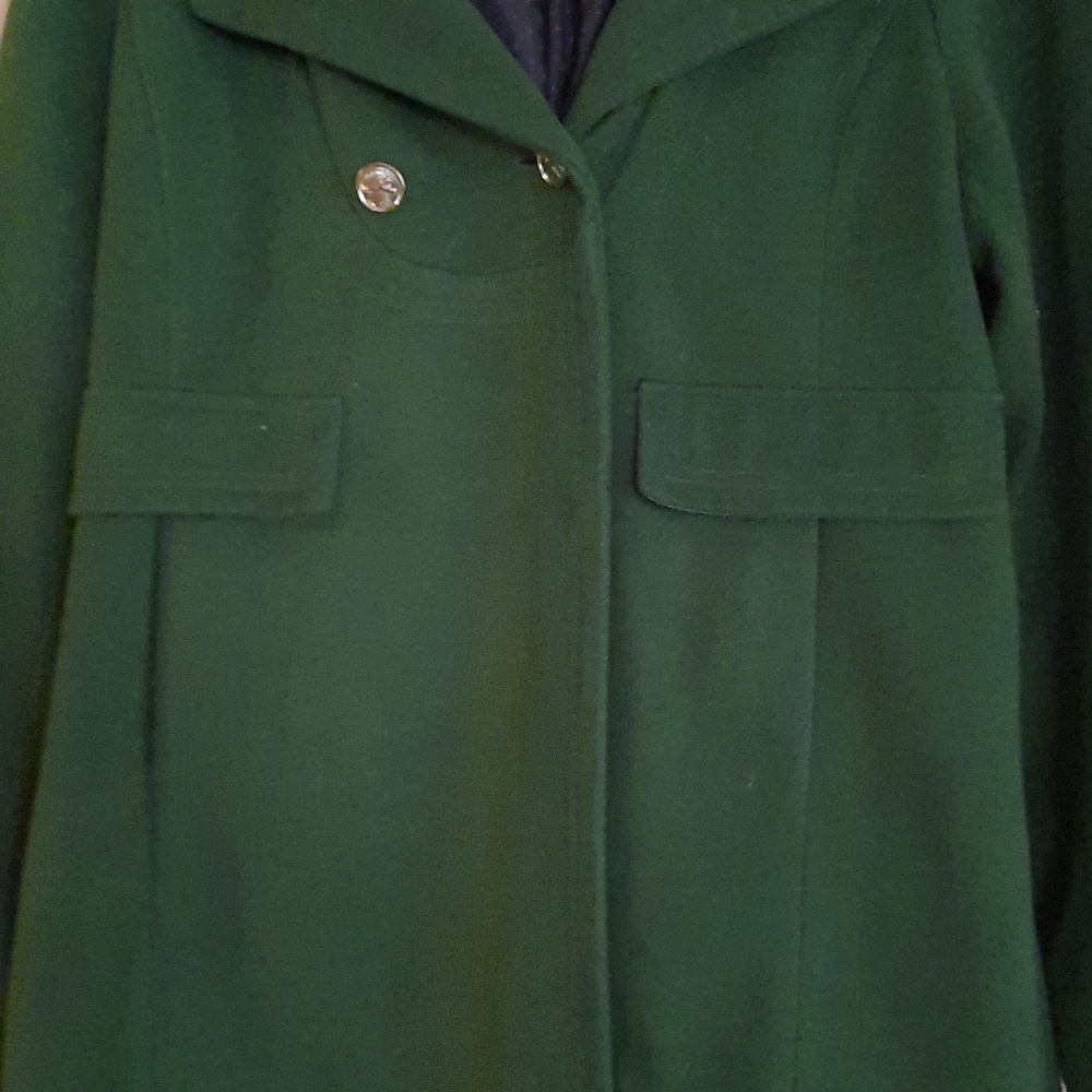 Coat - Picture 2 of 4